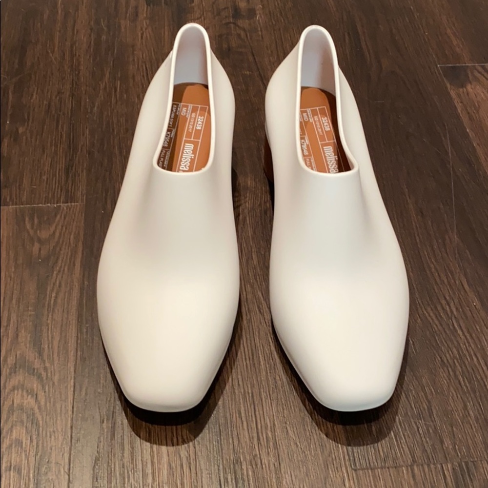 PVC shoe - Picture 2 of 6
